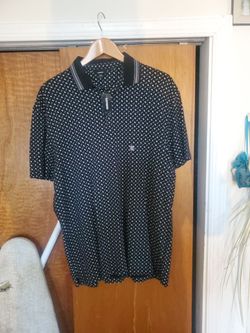 MENS SIZE LARGE BRAND NEW EXPRESS PRINT SHORT SLEEVE BUTTON UP SHIRT.