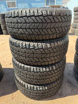 35//12//50//17 AT 
10 ply 
99% de vida 
Marca:Dobulstar 
Dot 25