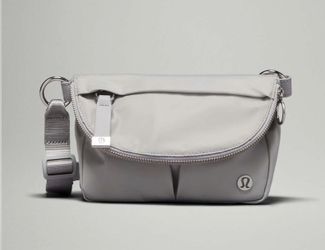 Lululemon All Night Micro Festival Bag 1.5L Silver