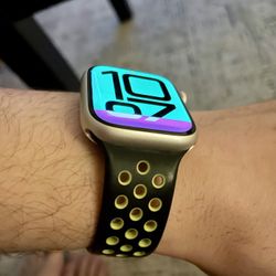 Original Apple Watch Series 7 45mm