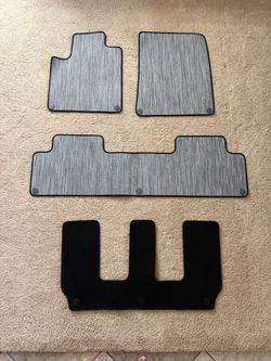 RIVIAN R1 Floor Mats