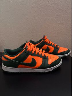 UM Dunks
