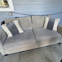 Sofa 