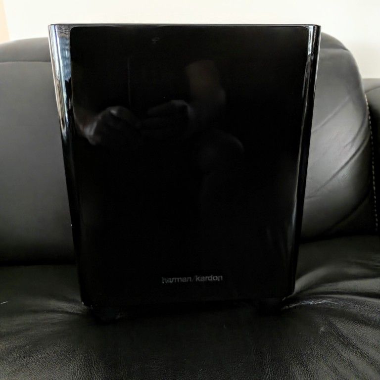 Harmon Kardon 200-watt Subwoofer