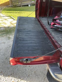Rubber Tailgate Cover