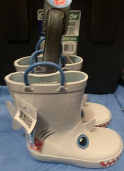 Kids Jump a Roo Shark Rain Boots. New. Size 10