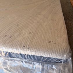 Sleepy’s By Sealy Plush memory Foam Mattress Full Size