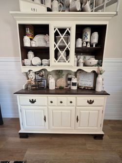 Farmhouse Hutch Cabinet