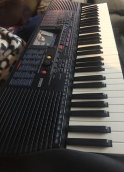 Yamaha PSR-220