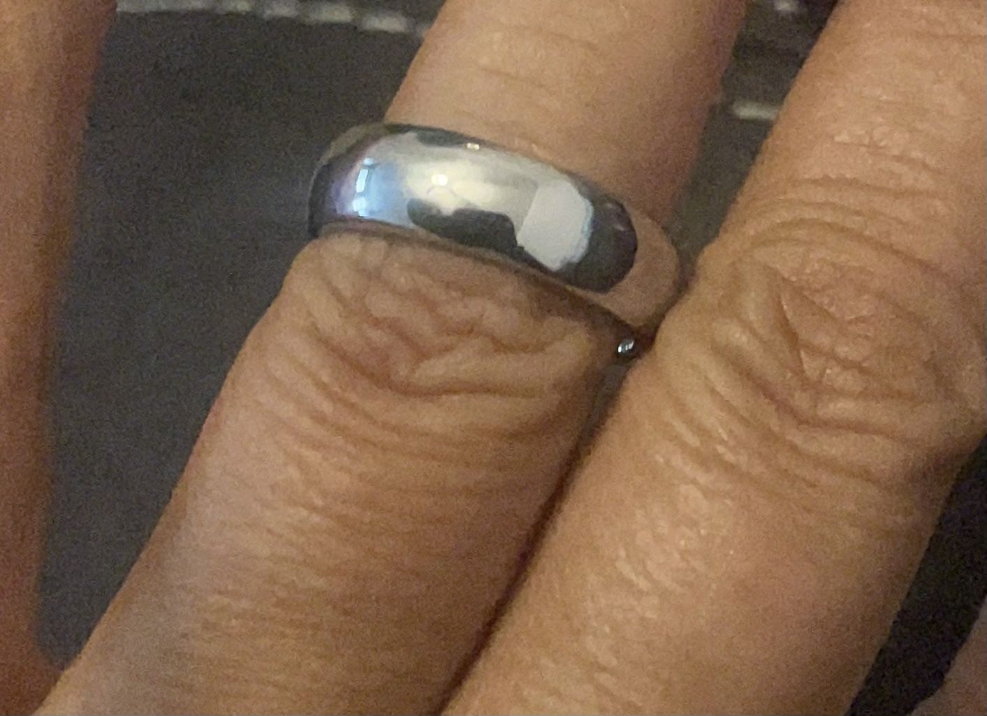 Tungsten Band- Size 7