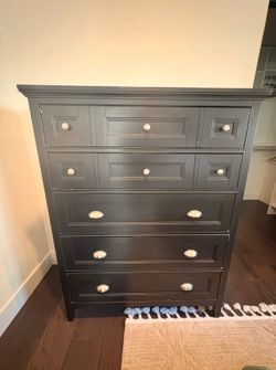 Bedroom Furniture Set