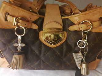 Authentic LV BAG, YOU DONT SEE OFTEN