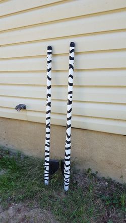 Kids stilts