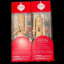 Merry Moments Paint-Your-Own Nutcracker Set
