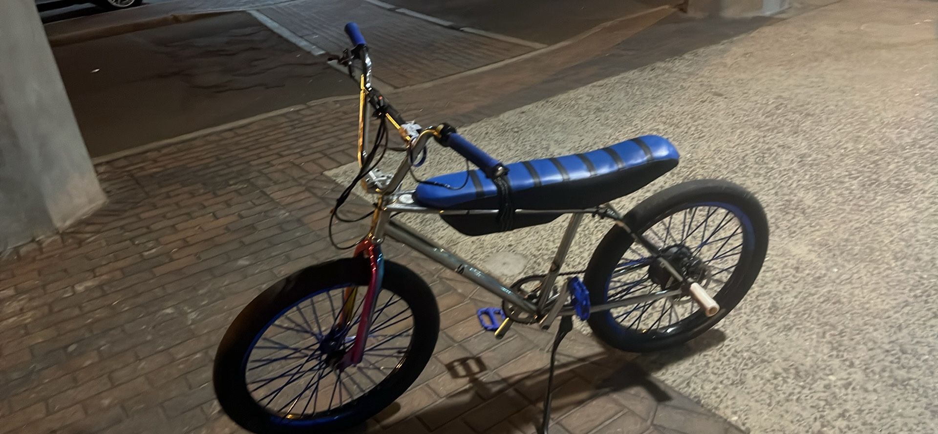 Zooz Electric Bike
