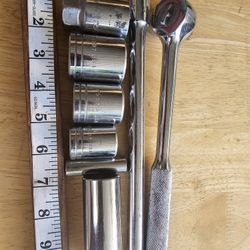 USA SOCKET WRENCH AND SOCKETS 