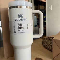 Off White Stanley |Mother’s Day 