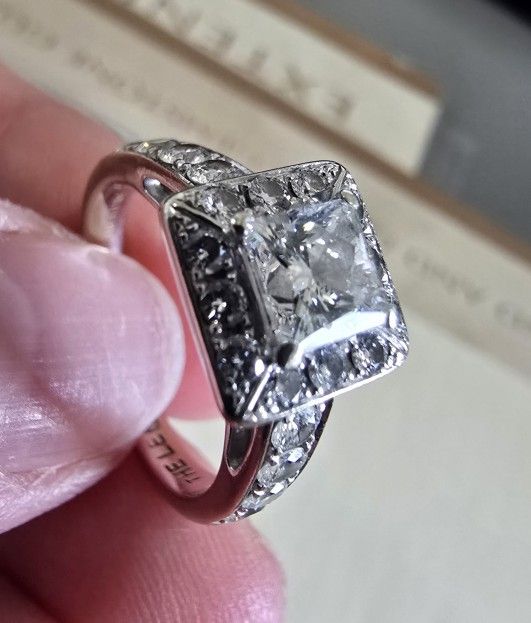 Most Beautiful Leo Bridal Engagement Ring!