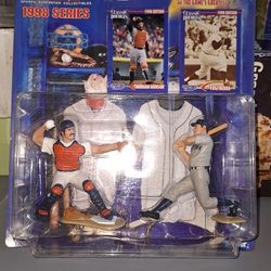 Thurman Munson and Yogi Berra Starting Lineup Classic Doubles 