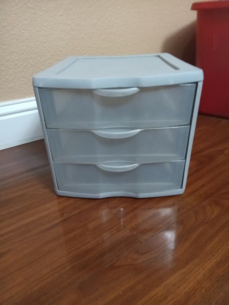 Organizer - Sterilite Medium 3-drawer