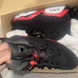 Jordan’s Men Retro 6 | Size 14 