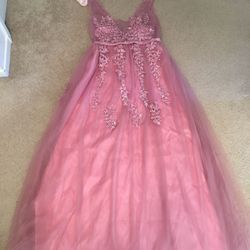 Formal dress new with tags Prom 