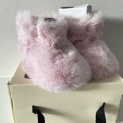 UGG Australia Jesse Bow II Fluff Pink Fur Boots Size 2/3 