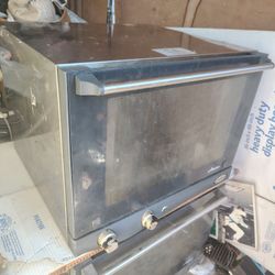 Commercial Oven Model Anna Cadco 