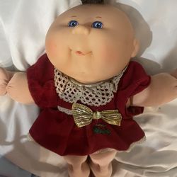 Vintage 1995 Christmas Edition Cabbage Patch Doll