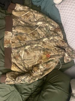 baggy camo jacket