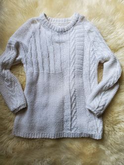 Zar Girls sweater size 8Y
