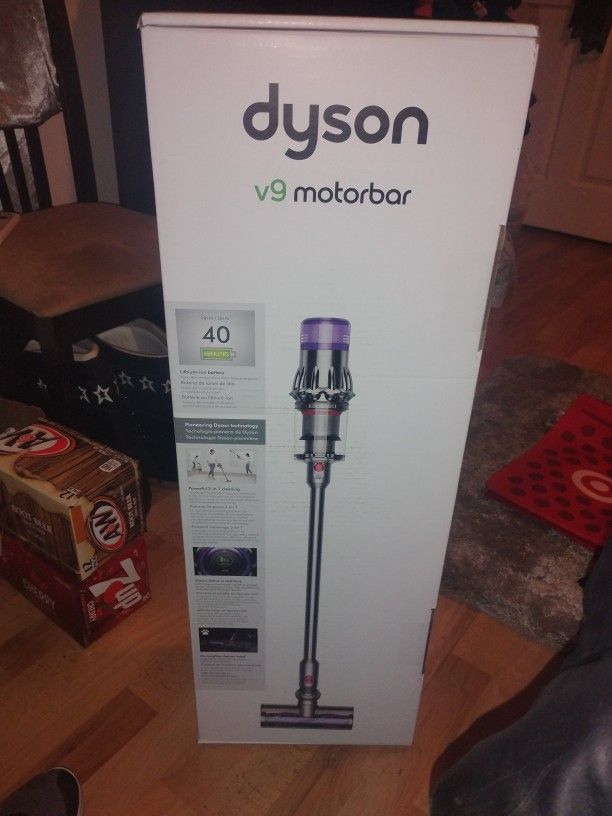 DYSON V9 MOTORBAR *BRAND NEW IN BOX!!!*