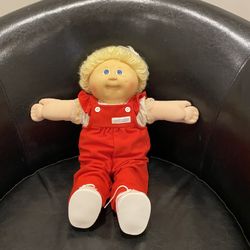  Cabbage Patch Kids  Doll