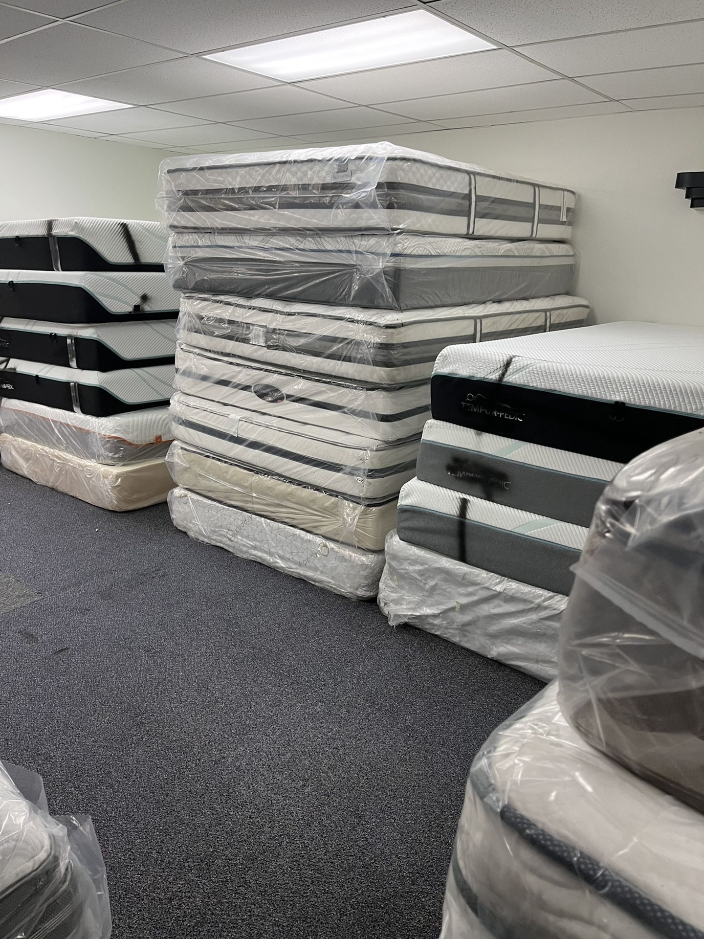 Queen Size Memory Foam Mattress
