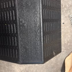 Pitch Hopper ( Stable Standing Platform For Shingled Roof)