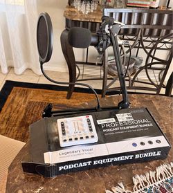 Legendary Vocal Professional Podcast Equipment Bundle