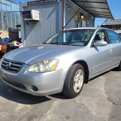2004 Nissan Altima 