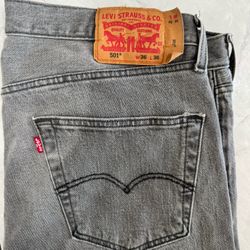 Gray Levi’s 501