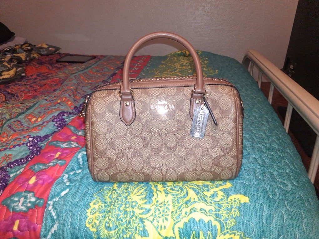 BRAND NEW COACH PURSE