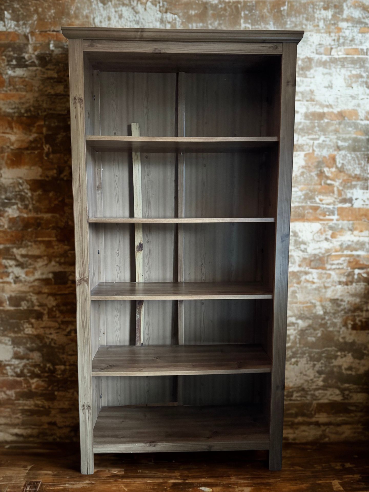 Light Natural Wood Book Shelf – 📚 Sturdy & Stylish – Perfect for Home or Office