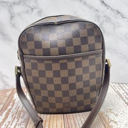 Authentic Louis Vuitton LV Shoulder Bag Ipanema PM Brown Damier 