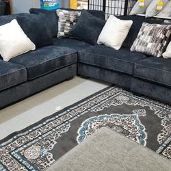 Sectional In Stock For Immediate Delivery 