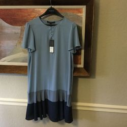 STYLISH BCBG MULTI-COLOR BLUE DRESS - SIZE 6