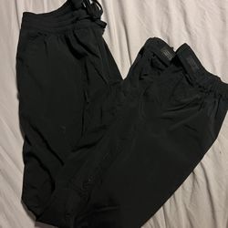 Men's Joggers Size small