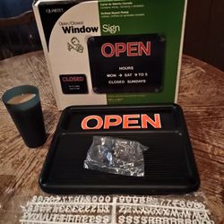 Quartet QRT81301 - Open/Closed Changeable Message Sign with Characters