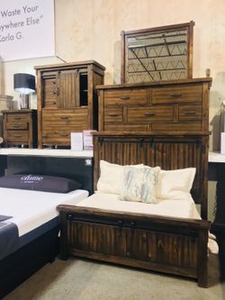 Wooden Queen Bedroom 4 Piece Set Sale