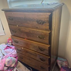 5 Drawer Chest 