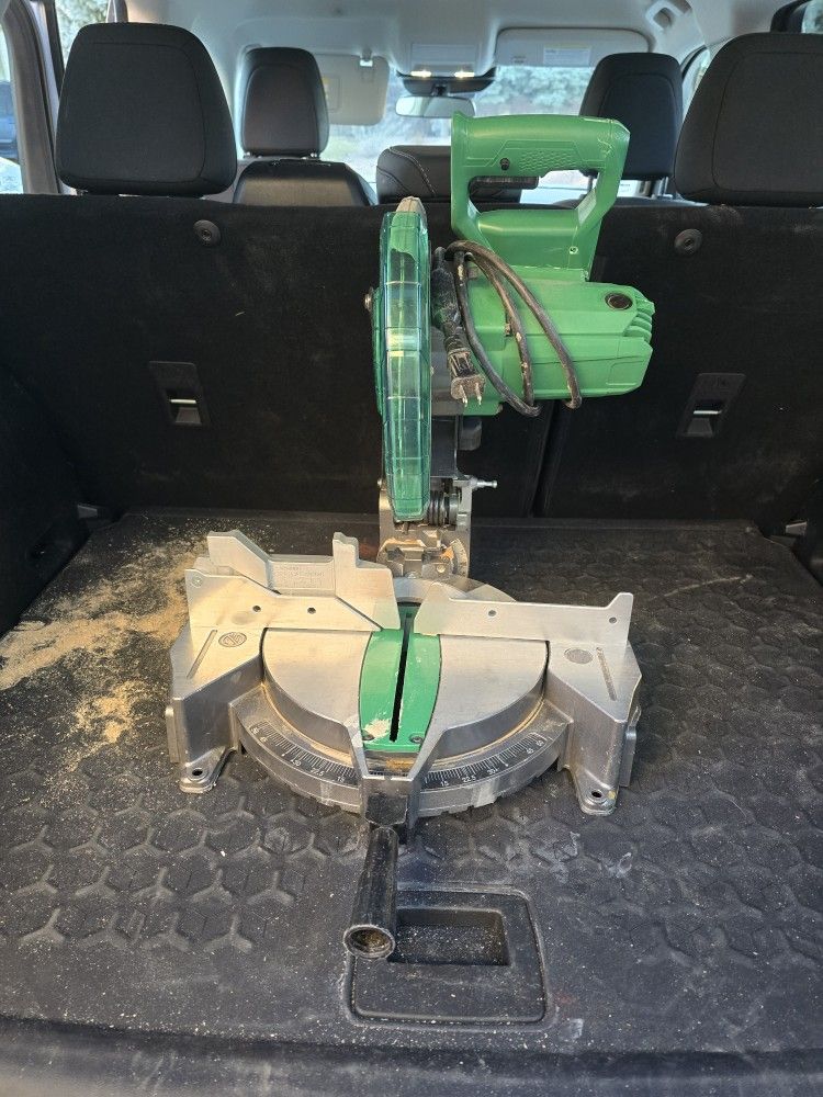 Metabo 10 Inch Miter Saw / Chop Saw