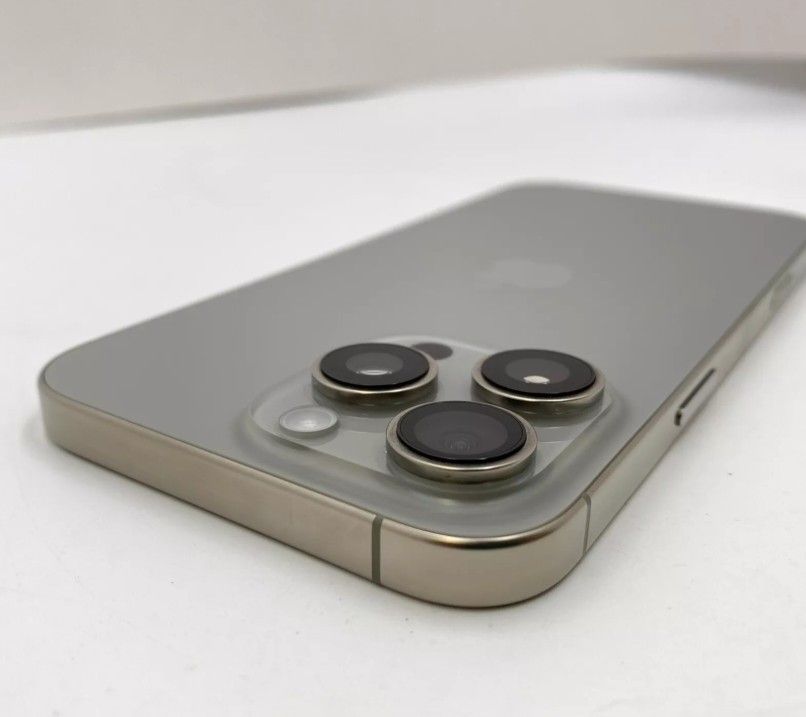 iPhone 16 Pro Max 512gb Natural Titanium BRAND NEW UNLOCKED