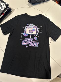 Nike Dri-fit Size Medium Short Sleeve Shirt 